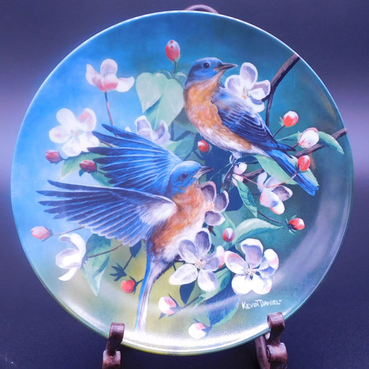 Collectible 1986 Knowles Plate The Bluebird - Stunning Bird Art by Kevin Daniel, 8.5x3/4 Inch Free Shipping (7068)