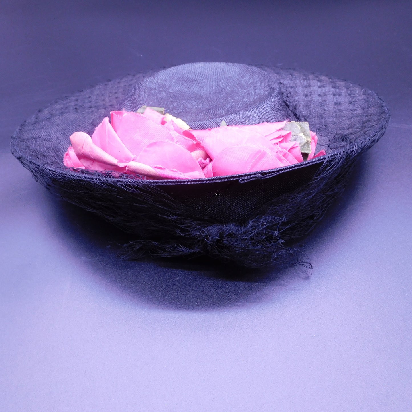 Vintage 1940's Wide Brim Ladies Hat with Pink Flowers and Netting (7135H) FREE SHIPPING!!