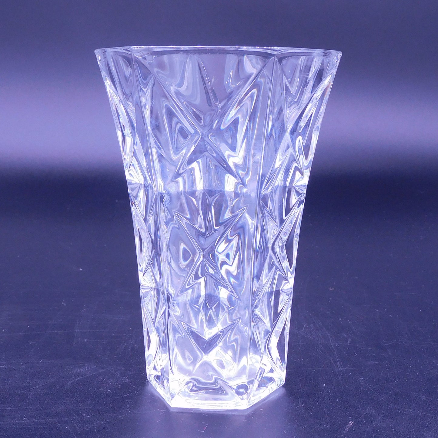 Vintage Avon Vase: Elegance Redefined in a Charming 'X' Pattern (7171)