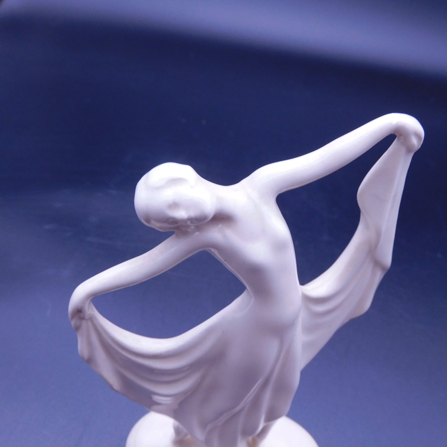 Vintage Woman Dancer Figurine Art Deco Made in Germany 7322