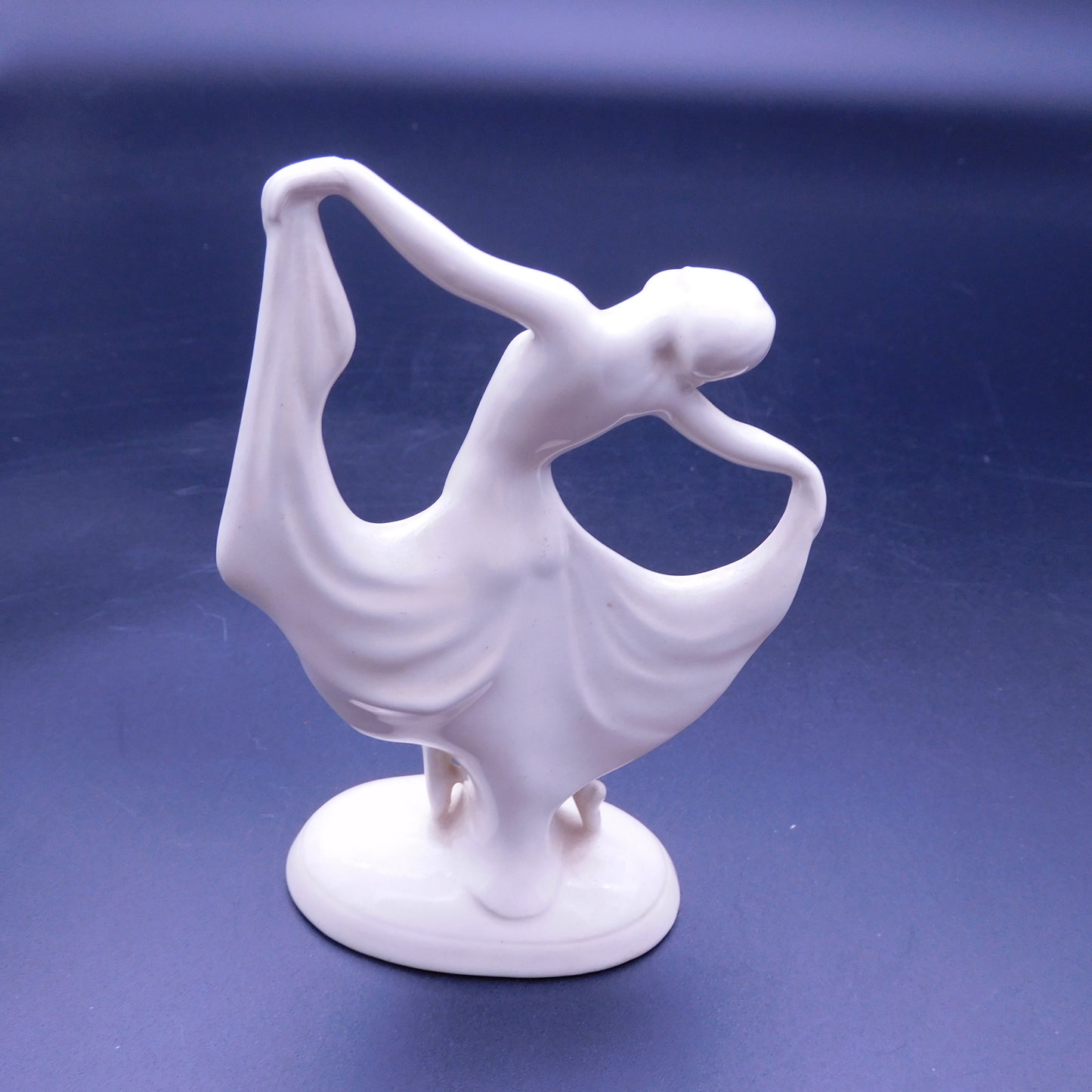 Vintage Woman Dancer Figurine Art Deco Made in Germany 7322