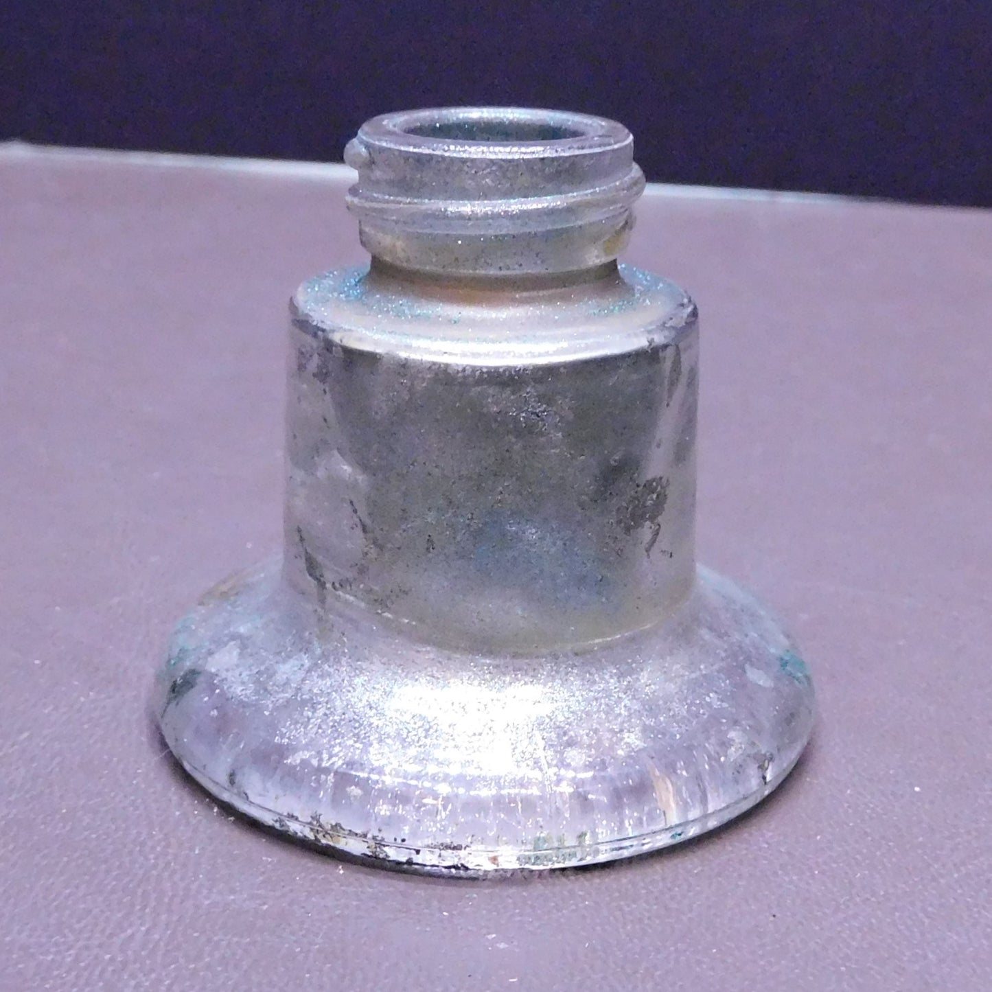 Vintage Ink Well, Clear, Round, No Markings (7376)