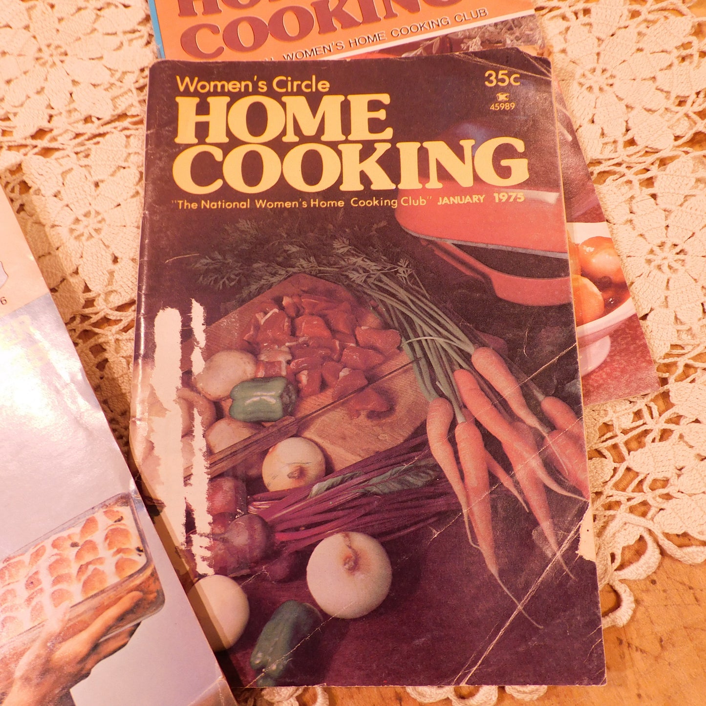 Vintage Women's Circle Home Cooking Mini Magazine Recipe Book Set | Sept 1985, Nov 1985, Jan 1975, April 1976 | 4-Book Collection (WN 37) FREE SHIPPING!!