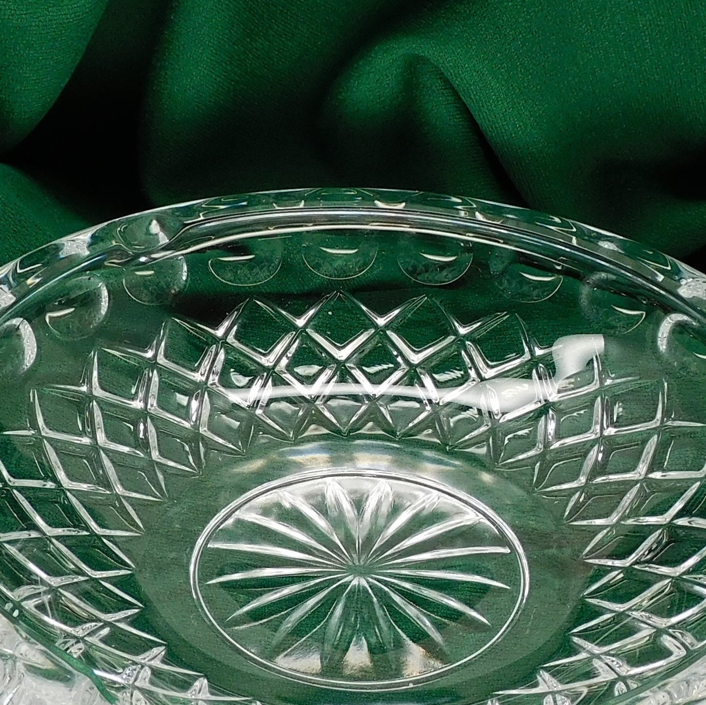 Vintage Crystal Ashtray, Collectibles (V66) FREE SHIPPING!!